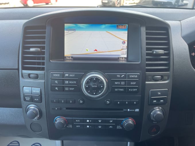 2025 Nissan Navara