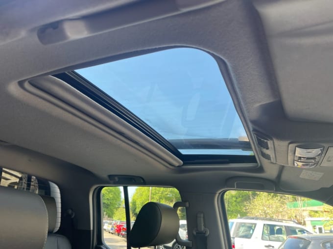 2025 Nissan Navara