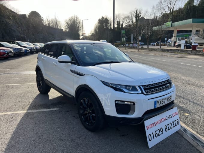 2025 Land Rover Range Rover Evoque