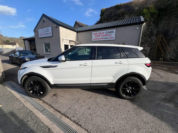 2025 Land Rover Range Rover Evoque