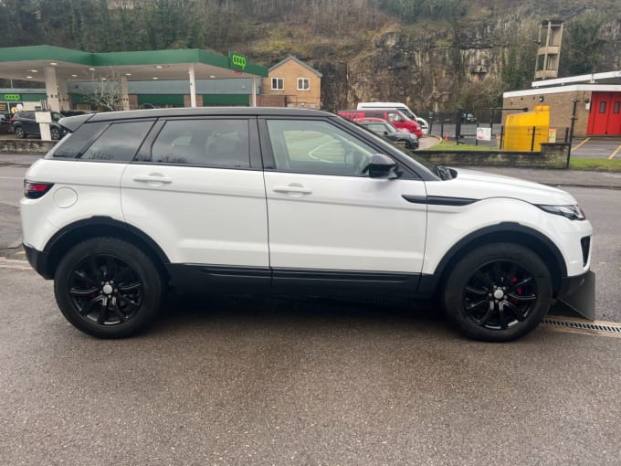 2025 Land Rover Range Rover Evoque