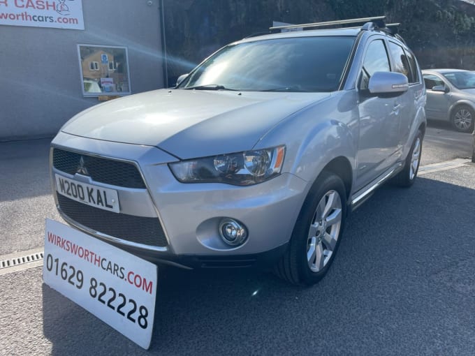 2025 Mitsubishi Outlander