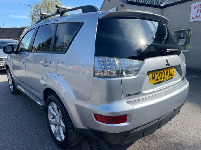 2025 Mitsubishi Outlander