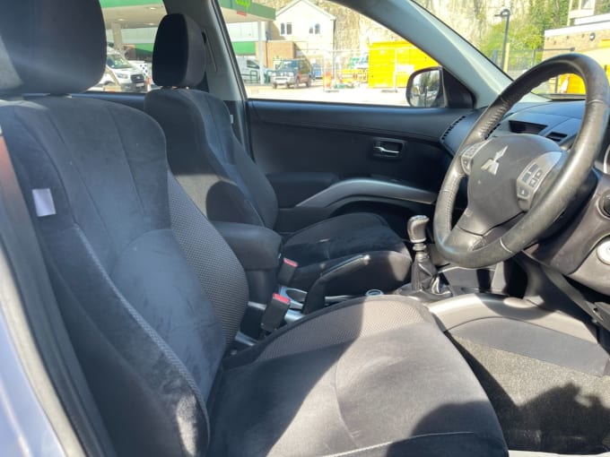 2025 Mitsubishi Outlander