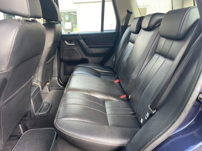 2025 Land Rover Freelander 2