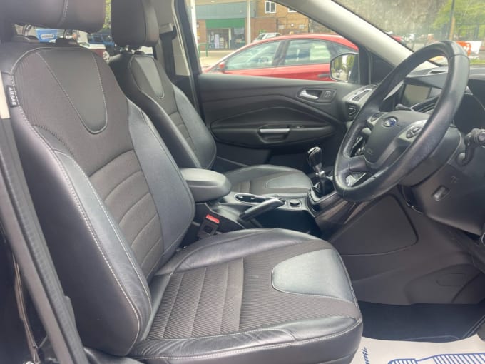2025 Ford Kuga