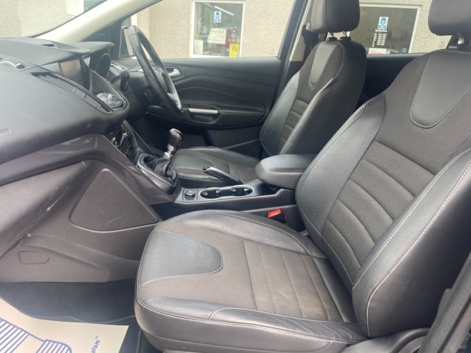 2025 Ford Kuga