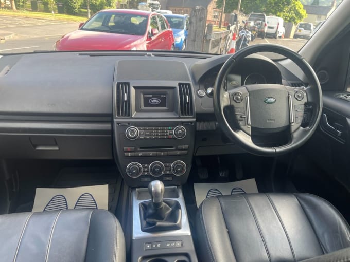 2025 Land Rover Freelander 2