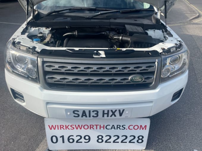 2025 Land Rover Freelander 2