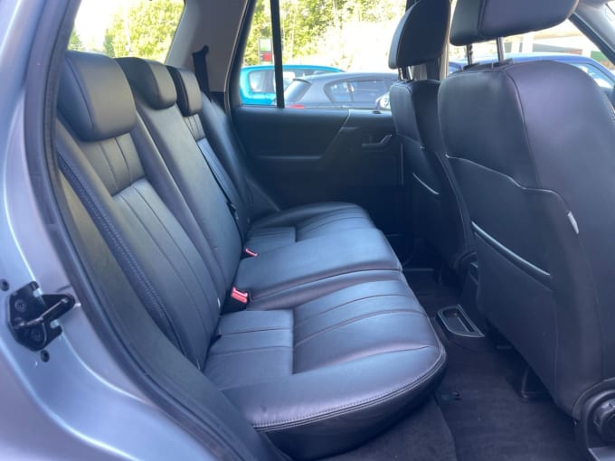 2025 Land Rover Freelander 2