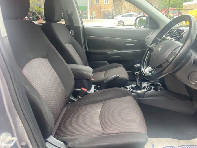 2025 Mitsubishi Asx
