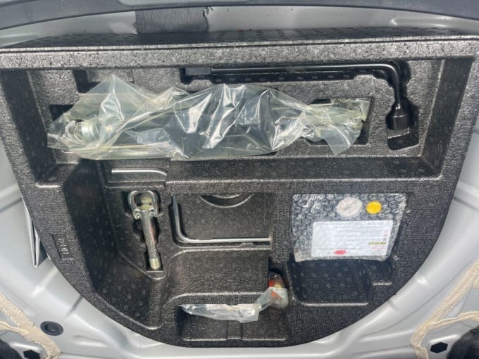 2025 Toyota Auris