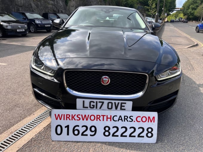 2025 Jaguar Xe