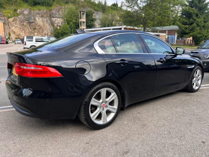 2025 Jaguar Xe