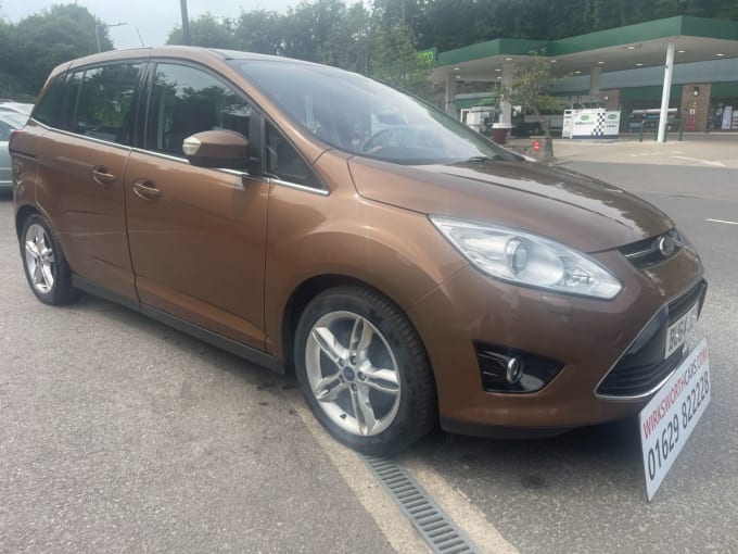 2025 Ford Grand C-max