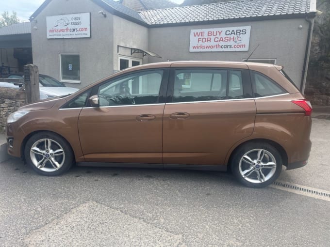 2025 Ford Grand C-max