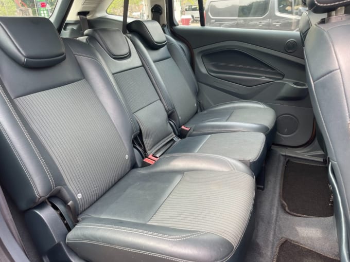 2025 Ford Grand C-max