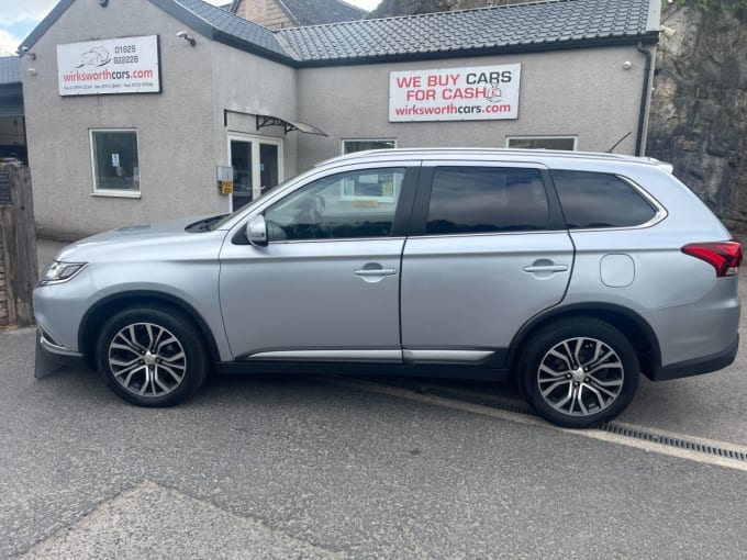 2025 Mitsubishi Outlander