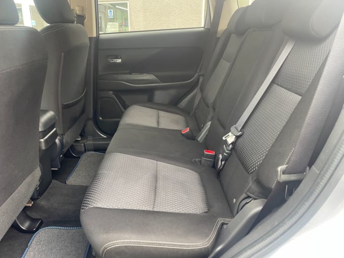 2025 Mitsubishi Outlander