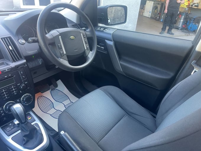 2025 Land Rover Freelander 2