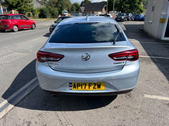 2025 Vauxhall Insignia