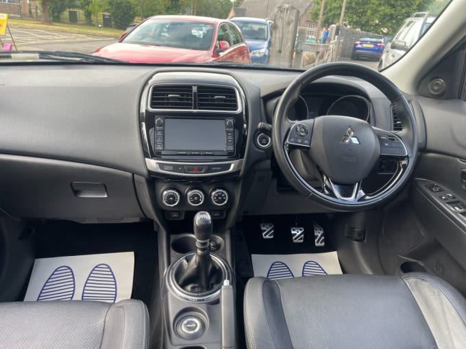 2025 Mitsubishi Asx