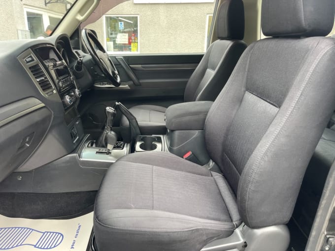 2025 Mitsubishi Shogun