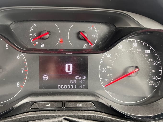 2025 Vauxhall Crossland X