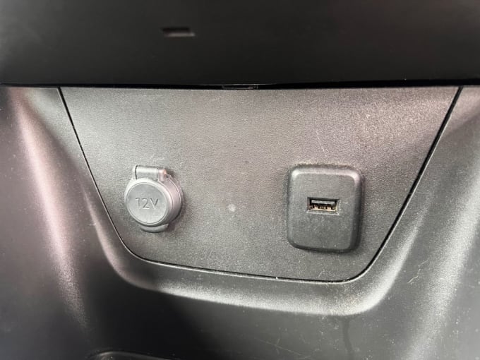 2025 Vauxhall Crossland X