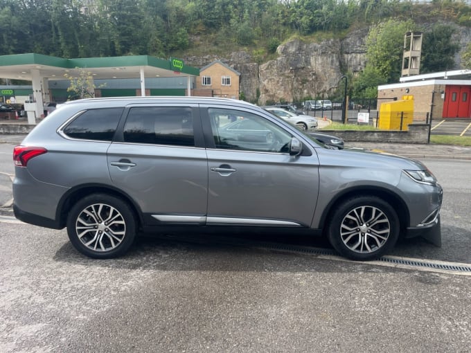 2025 Mitsubishi Outlander