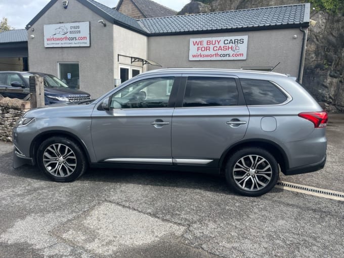 2025 Mitsubishi Outlander