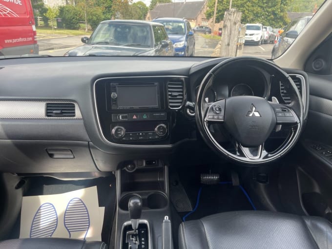 2025 Mitsubishi Outlander