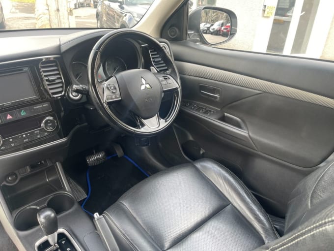 2025 Mitsubishi Outlander