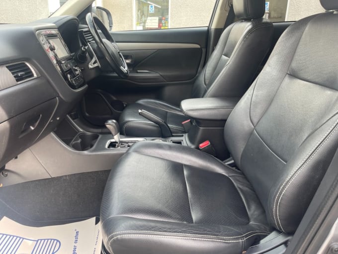 2025 Mitsubishi Outlander