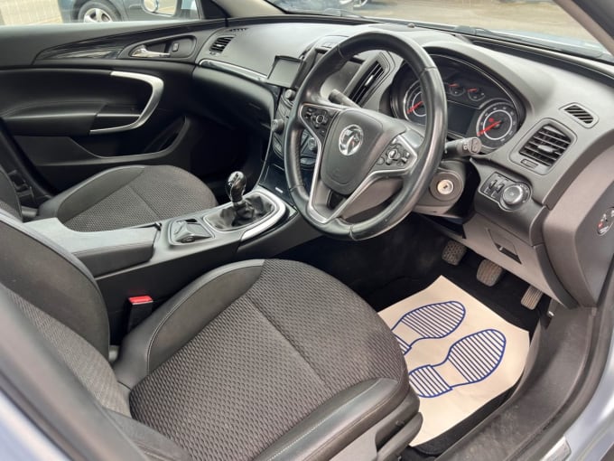 2025 Vauxhall Insignia