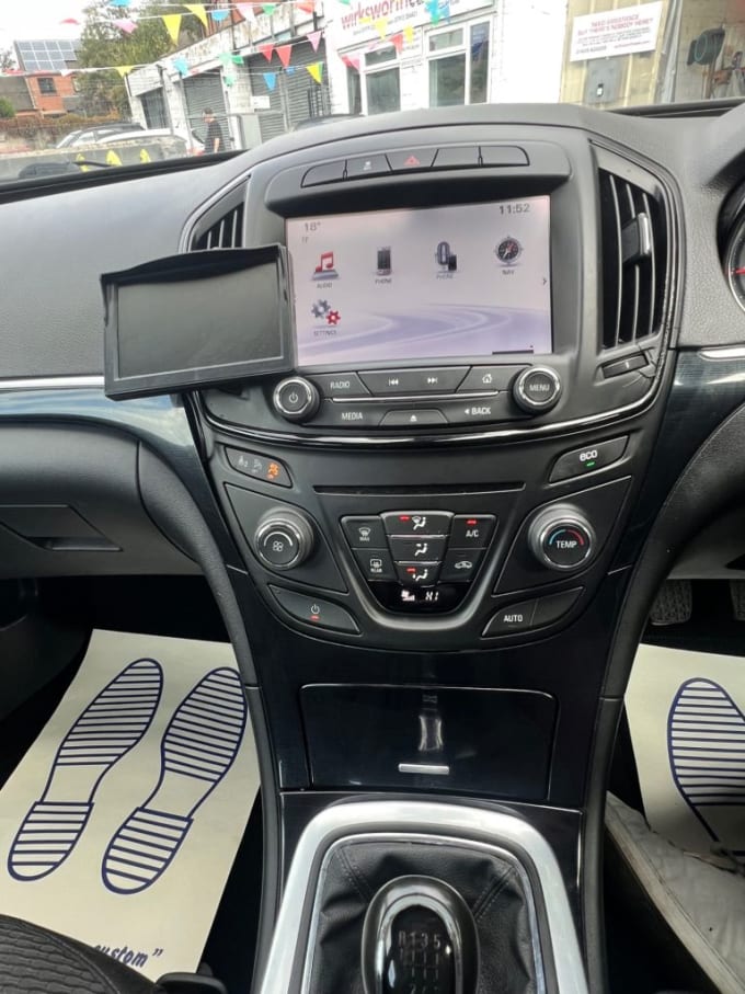 2025 Vauxhall Insignia