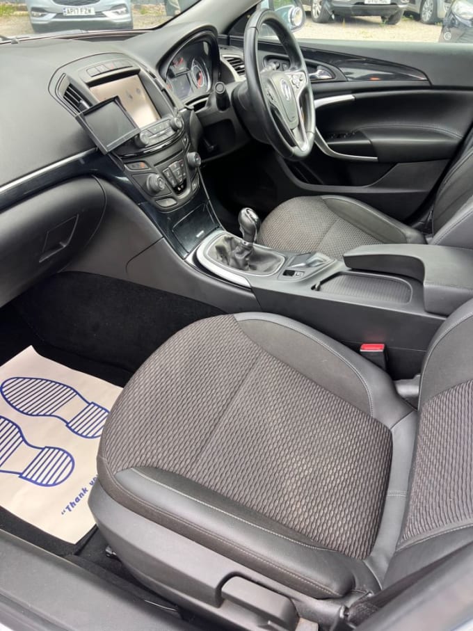 2025 Vauxhall Insignia