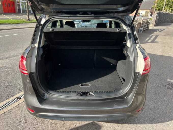 2025 Ford B-max