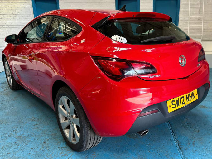 2012 Vauxhall Astra