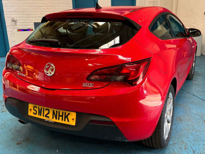 2012 Vauxhall Astra