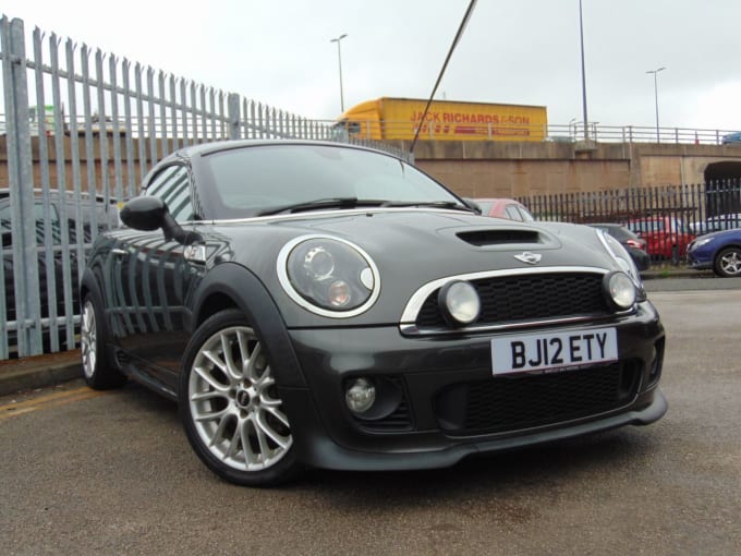 2025 Mini Coupe