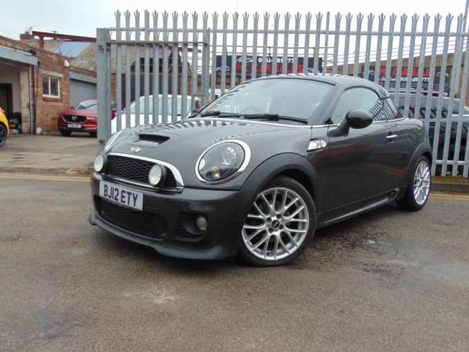 2025 Mini Coupe