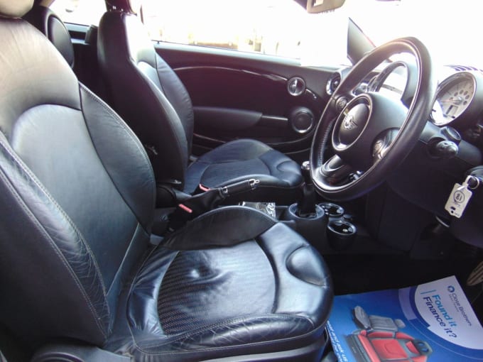 2025 Mini Coupe
