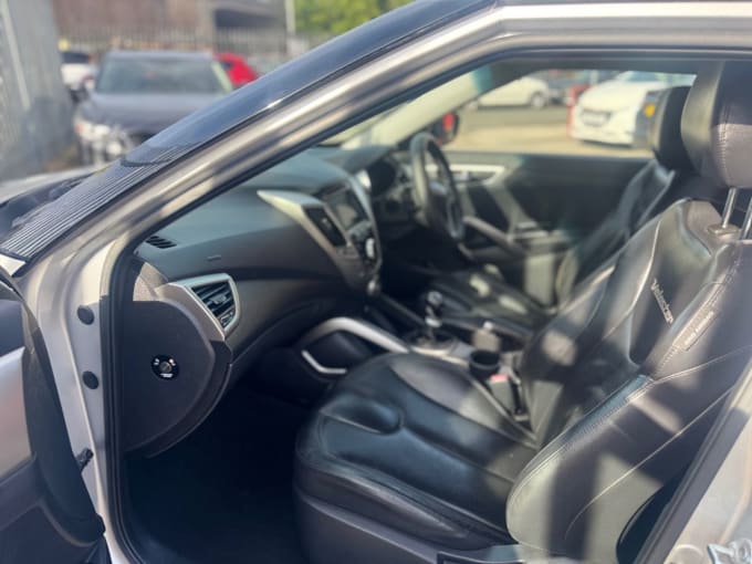 2025 Hyundai Veloster