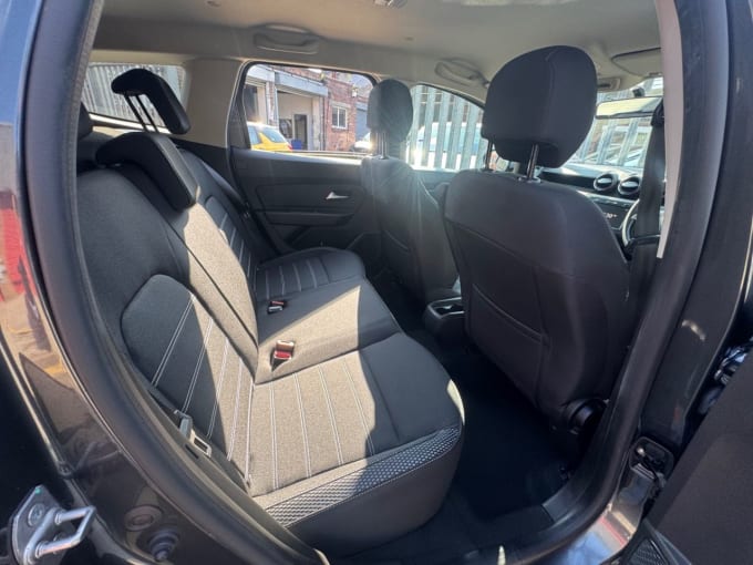 2025 Dacia Duster