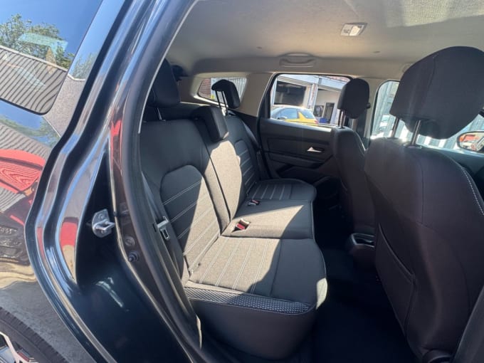 2025 Dacia Duster