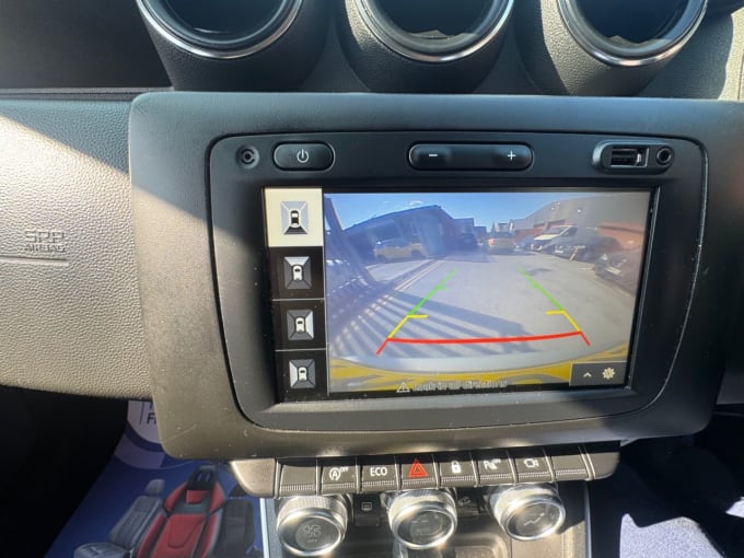 2025 Dacia Duster