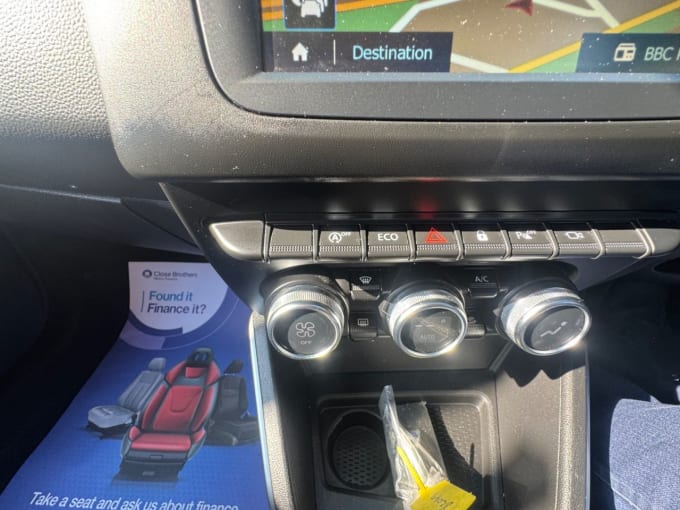 2025 Dacia Duster