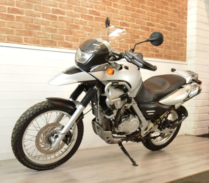 2025 BMW F 650