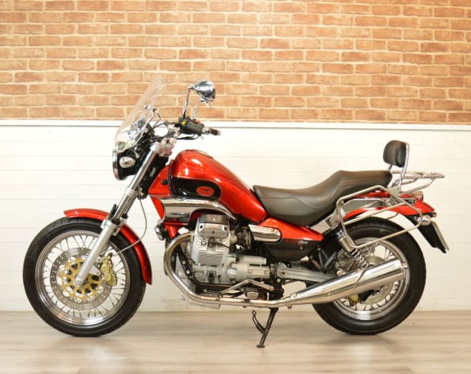 2025 Moto Guzzi Nevada Classic